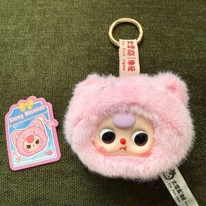 Snowy Meowball Baby Three Cat Head from Five Below! New with card and box!